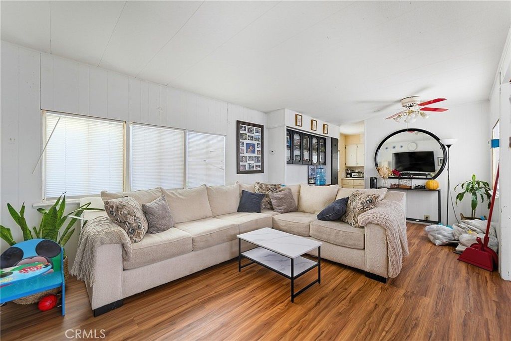 36200 Paradise Ranch Rd Castaic, CA 91384 - Thumbnail 2