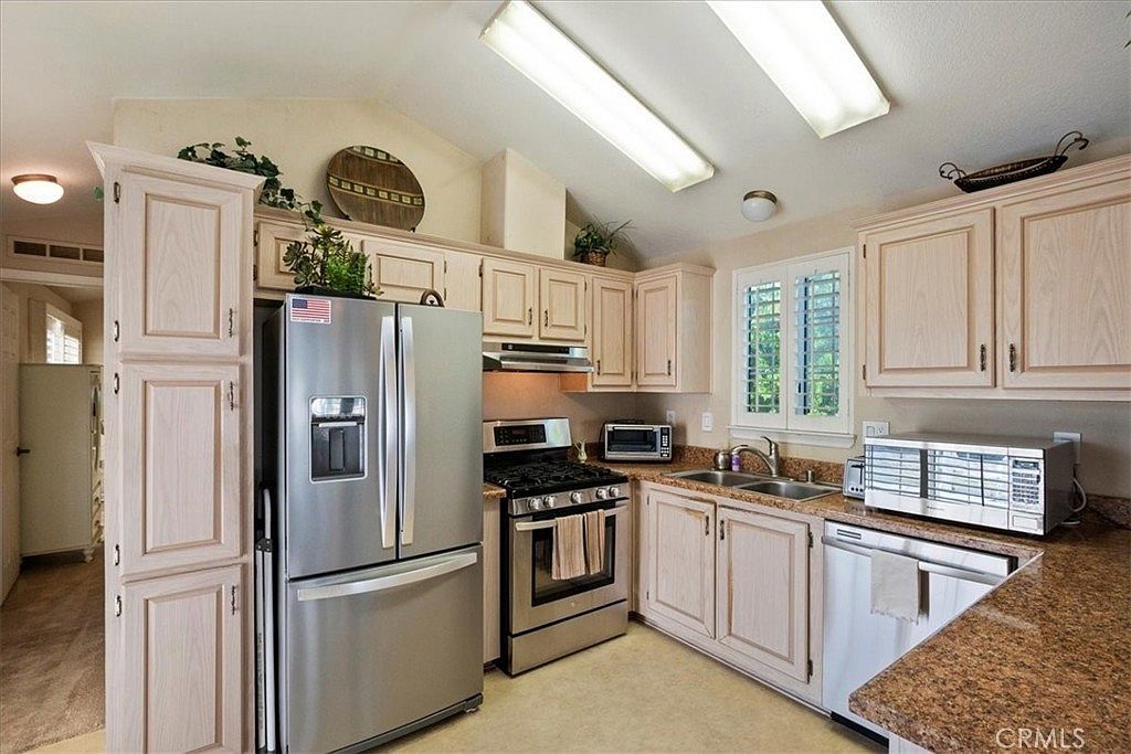 15300 Palm Dr SPACE 74 Desert Hot Springs, CA 92240 - Thumbnail 2