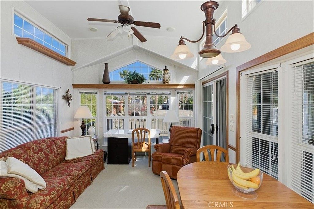 16400 Bubbling Wls #268 Desert Hot Springs, CA 92240 - Thumbnail 2