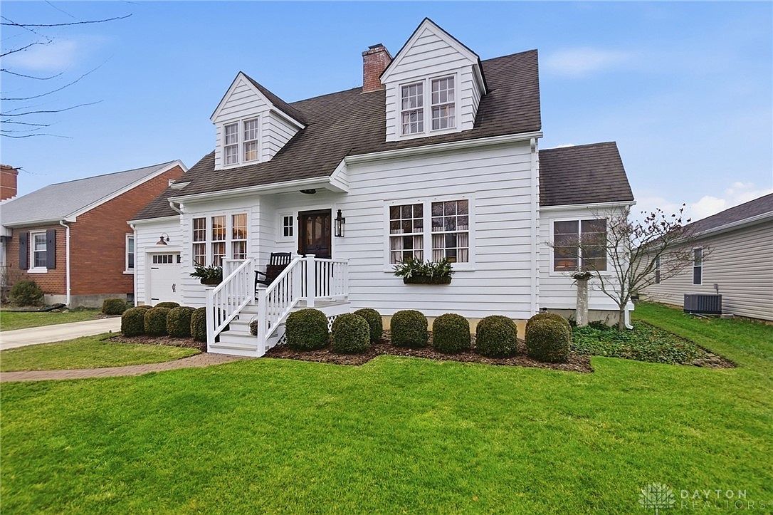 25 N Perry St Vandalia, OH 45377 - Thumbnail 2