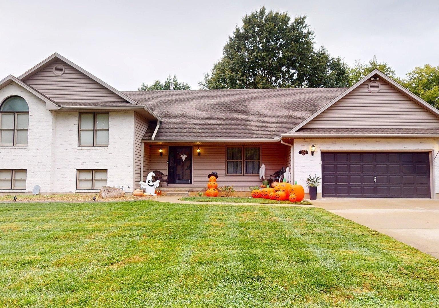 1553 N Hedge Apple Dr Sedalia, MO 65301 - Thumbnail 2