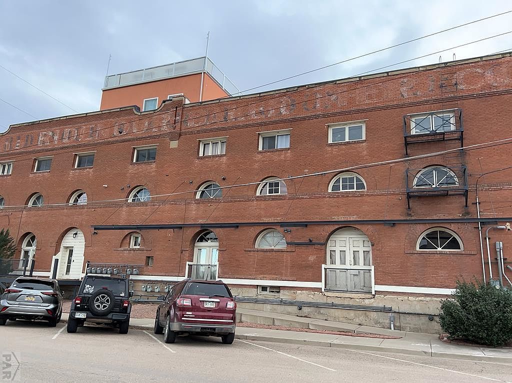 201 Lamkin St Pueblo, CO 81003 - Thumbnail 2