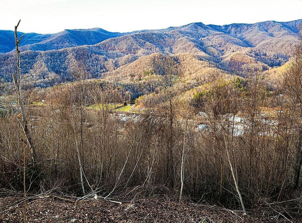 Varsity Dr Sylva, NC 28779 - Thumbnail 2