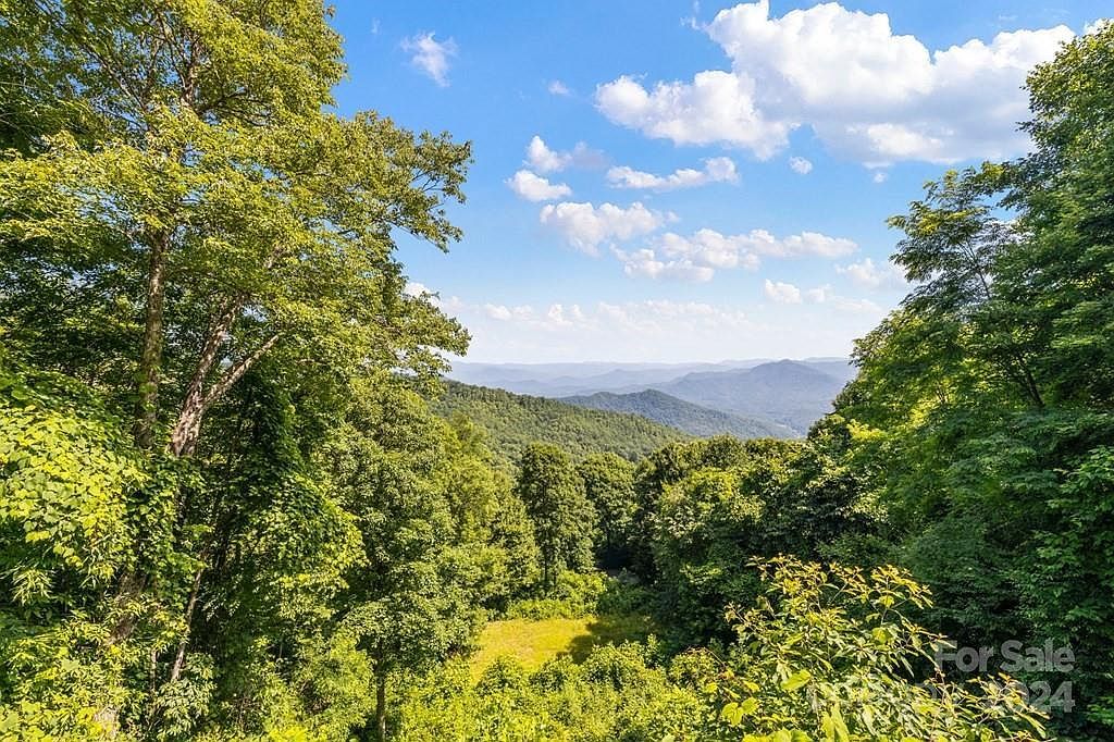 2 Hawks Ridge Dr Whittier, NC 28789 - Thumbnail 2