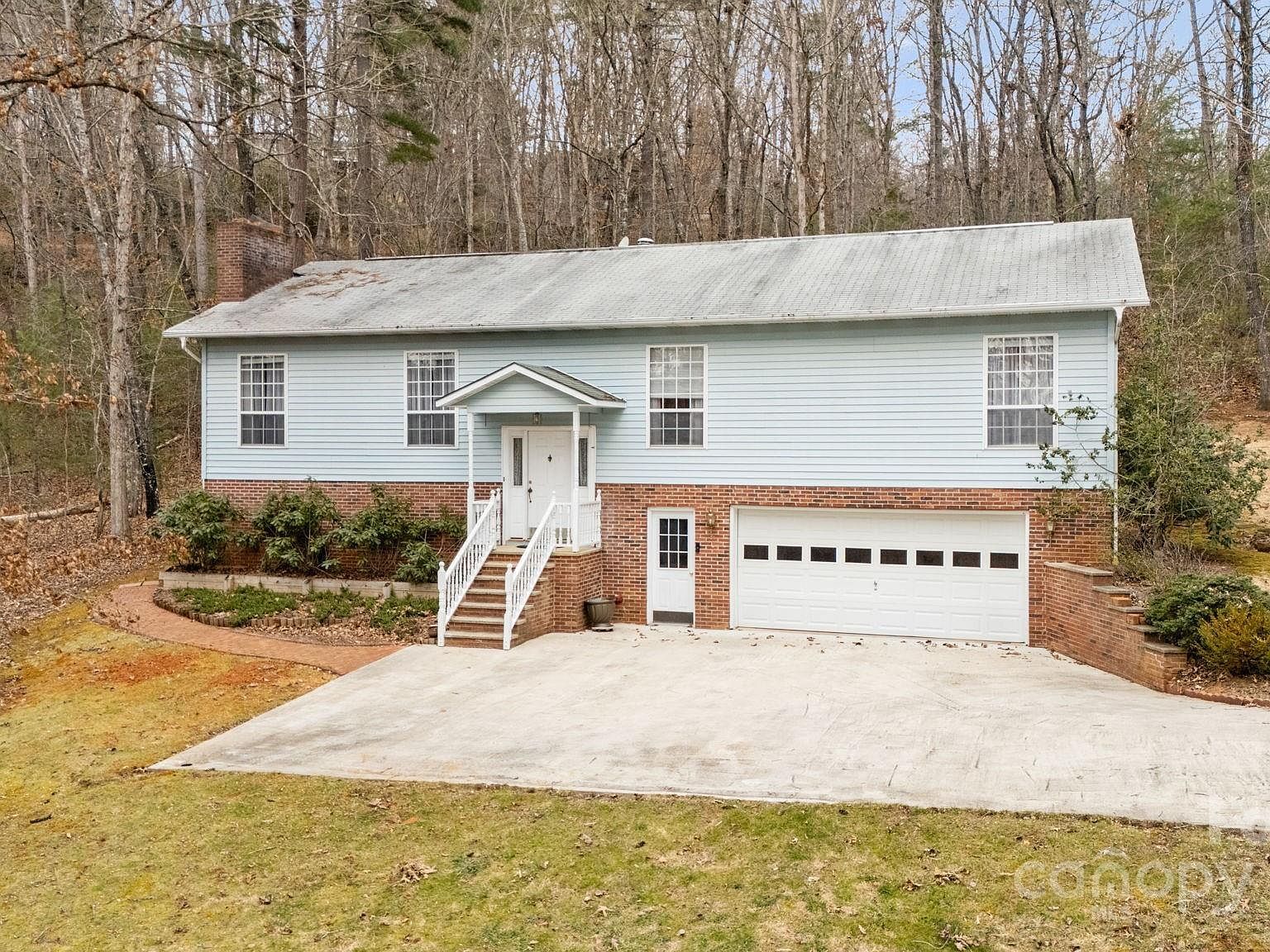 184 Trimont Mountain Rd Franklin, NC 28734 - Thumbnail 2