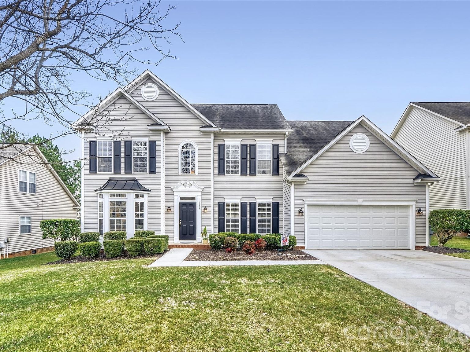 4123 Meadowview Hills Dr Charlotte, NC 28269 - Thumbnail 2