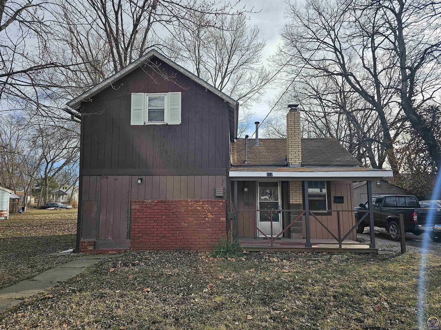 613 Lincoln St Osage City, KS 66523 - Thumbnail 2