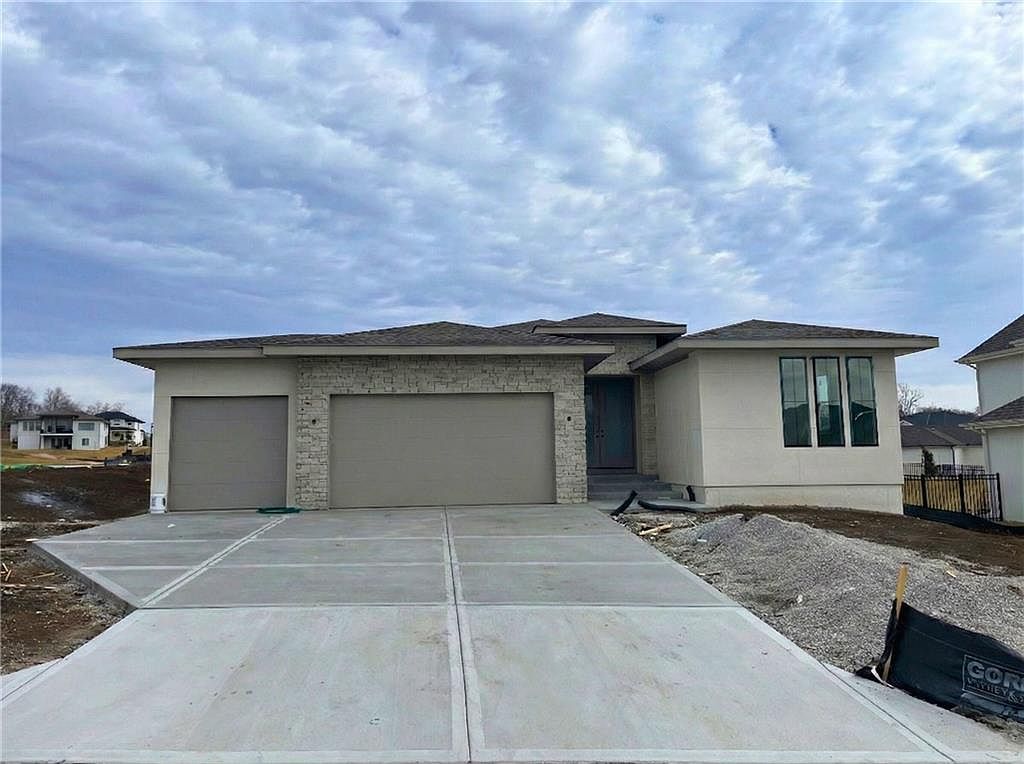 2701 NE Wheatley Dr Blue Springs, MO 64029 - Thumbnail 2