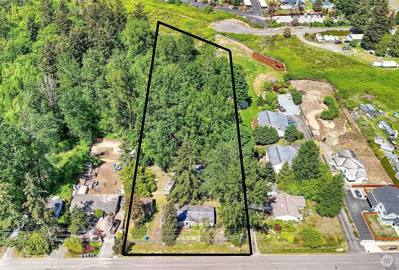 1810 S 27th St Renton, WA 98055 - Thumbnail 2