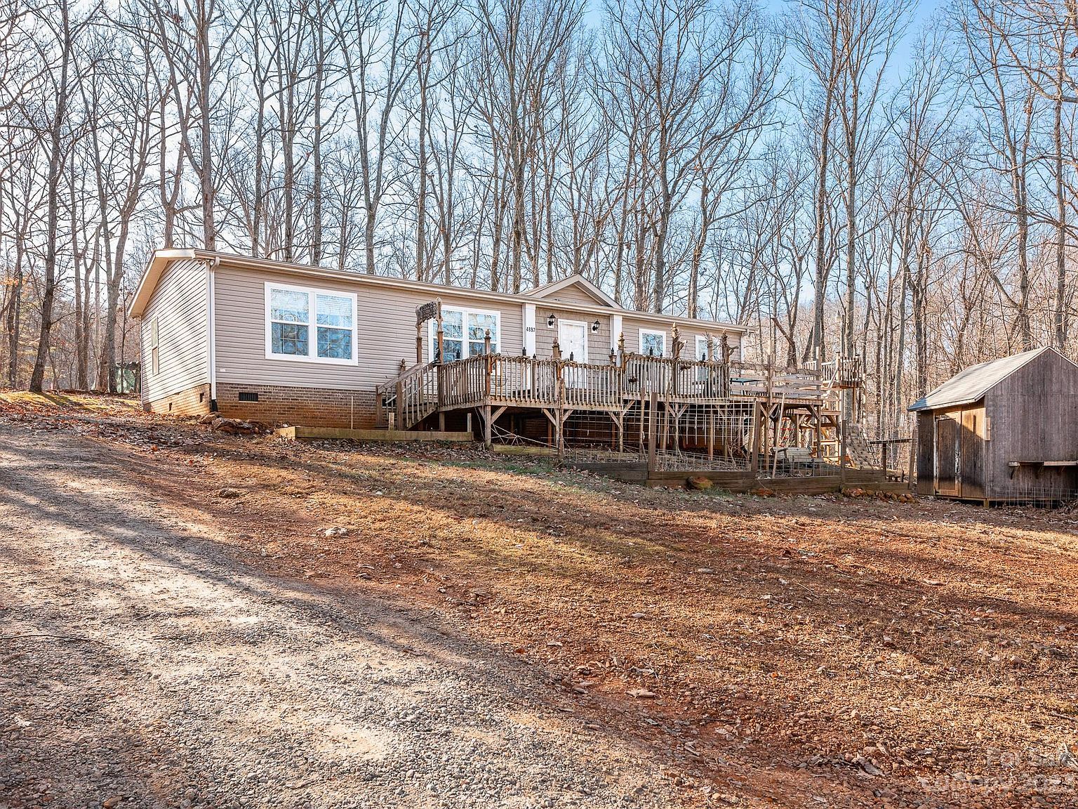 4897 Sierra Dr Maiden, NC 28650 - Thumbnail 2