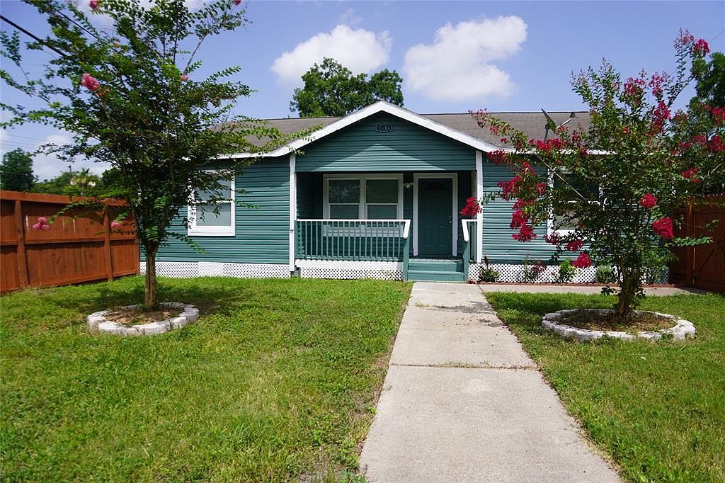 6803 6th St Hitchcock, TX 77563 - Thumbnail 2