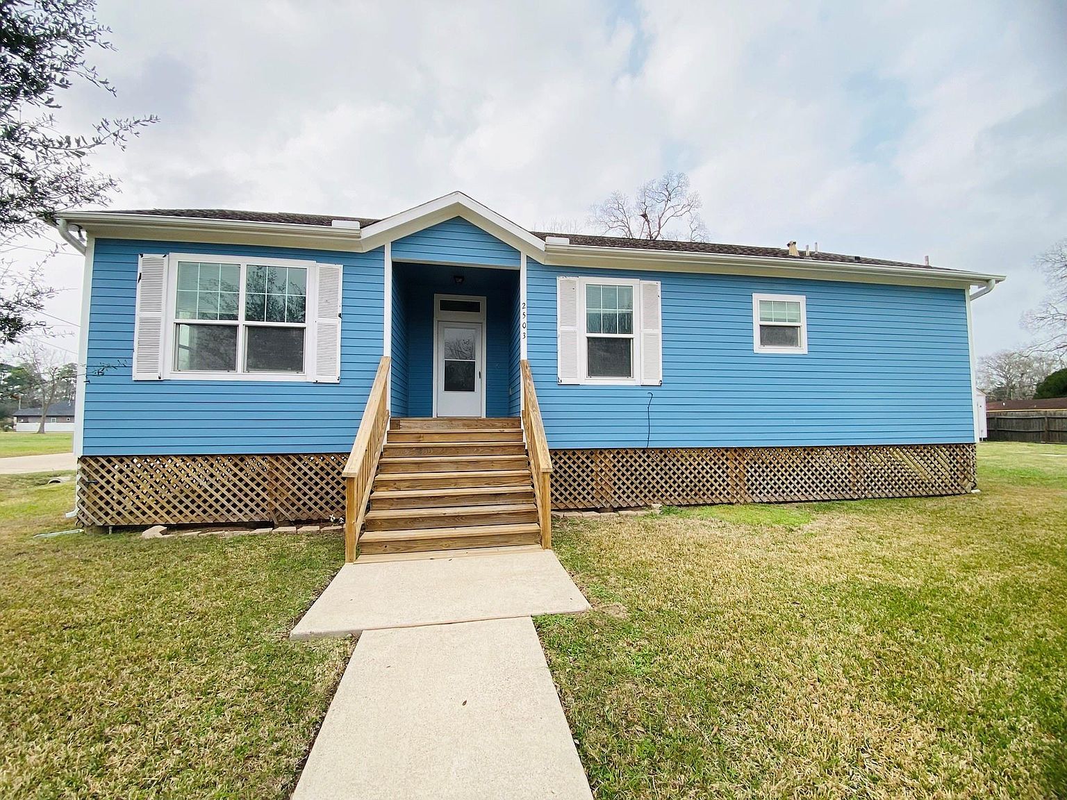 2503 Deats Rd Dickinson, TX 77539 - Thumbnail 2