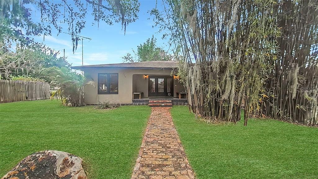 225 2nd St Lake Wales, FL 33853 - Thumbnail 2