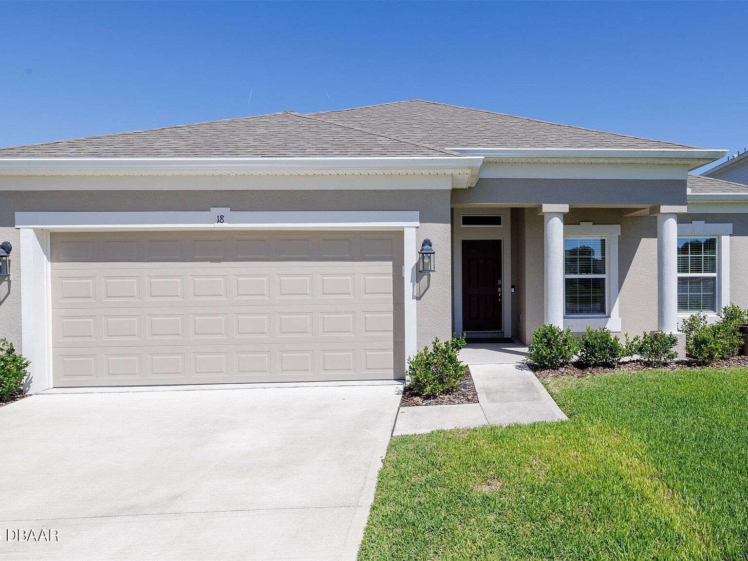 18 Oakleaf Way Palm Coast, FL 32137  | Single Family