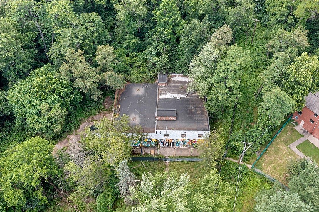 101 Hazlett St Pittsburgh, PA 15214 - Thumbnail 2