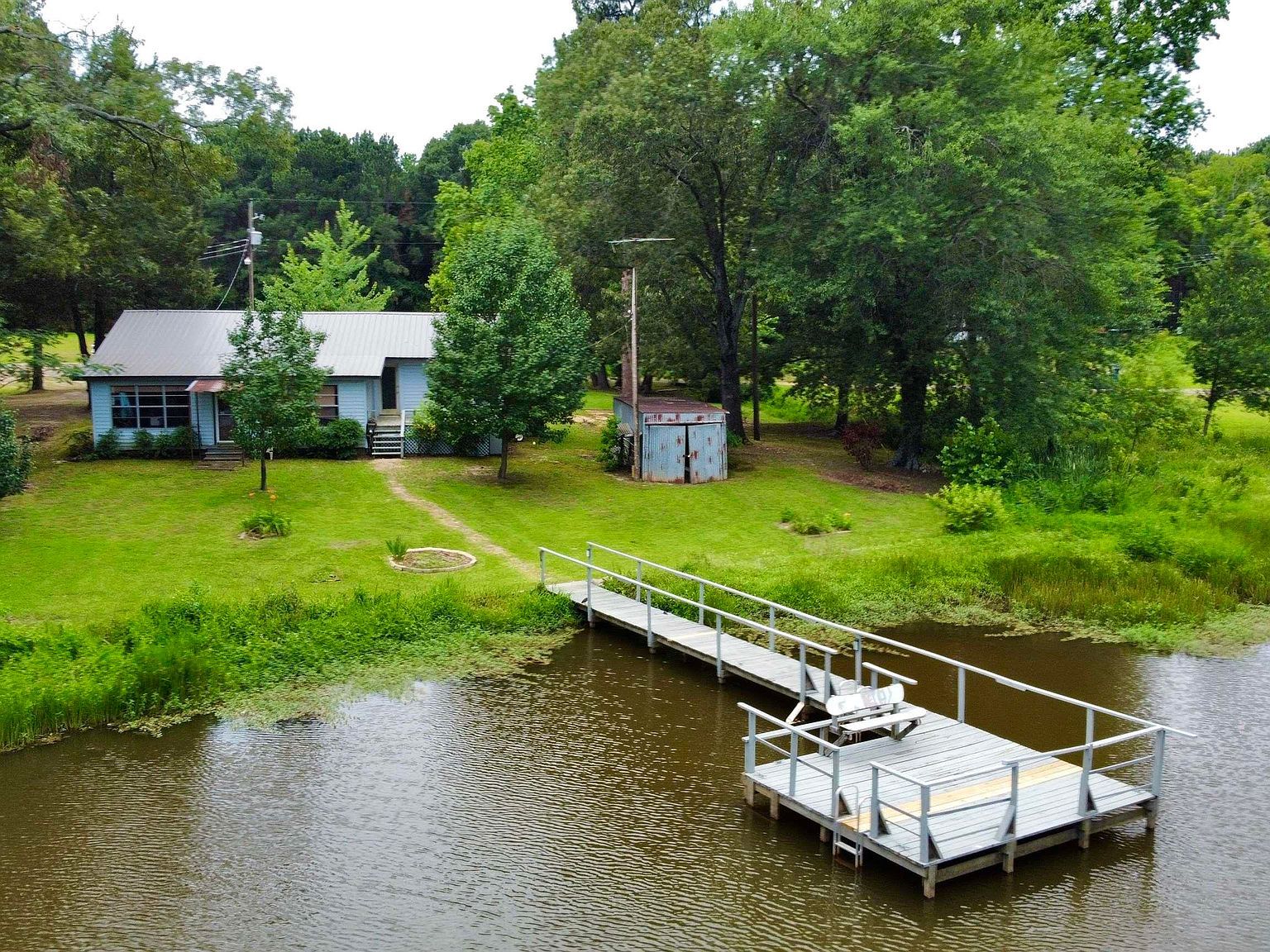 210 Omaha Dr Omaha, TX 75571 - Thumbnail 2