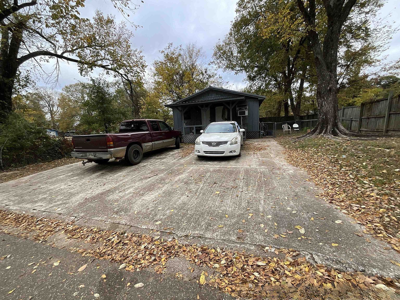 2215 E 11th St Texarkana, AR 71854 - Thumbnail 2