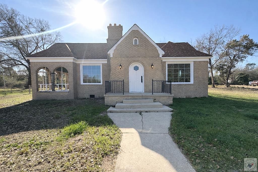 1406 E Main St Atlanta, TX 75551 - Thumbnail 2