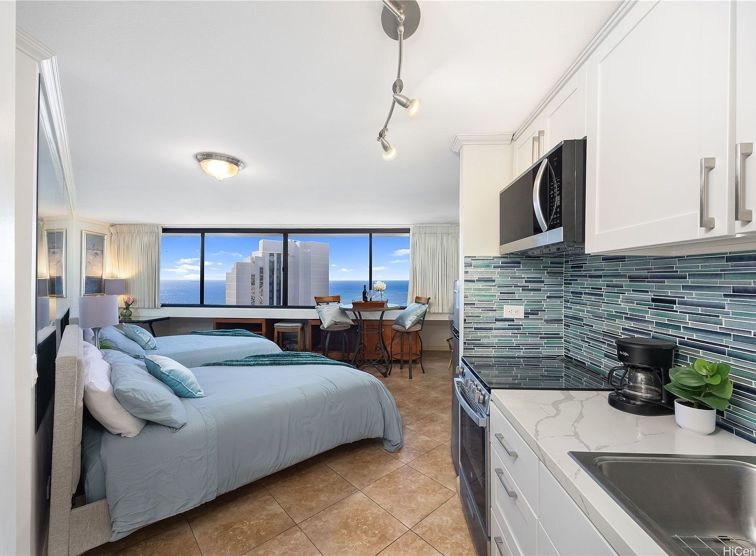 1700 Ala Moana Blvd APT 3801 Honolulu, HI 96815 - Thumbnail 2