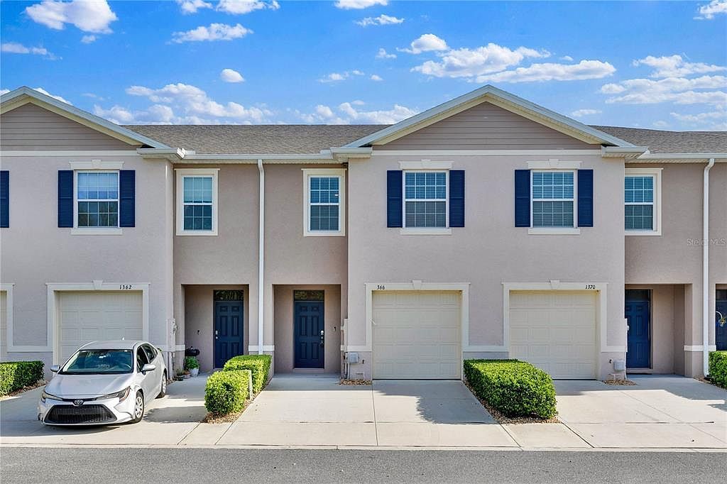 1366 Yellow Finch Dr Davenport, FL 33837 - Thumbnail 2