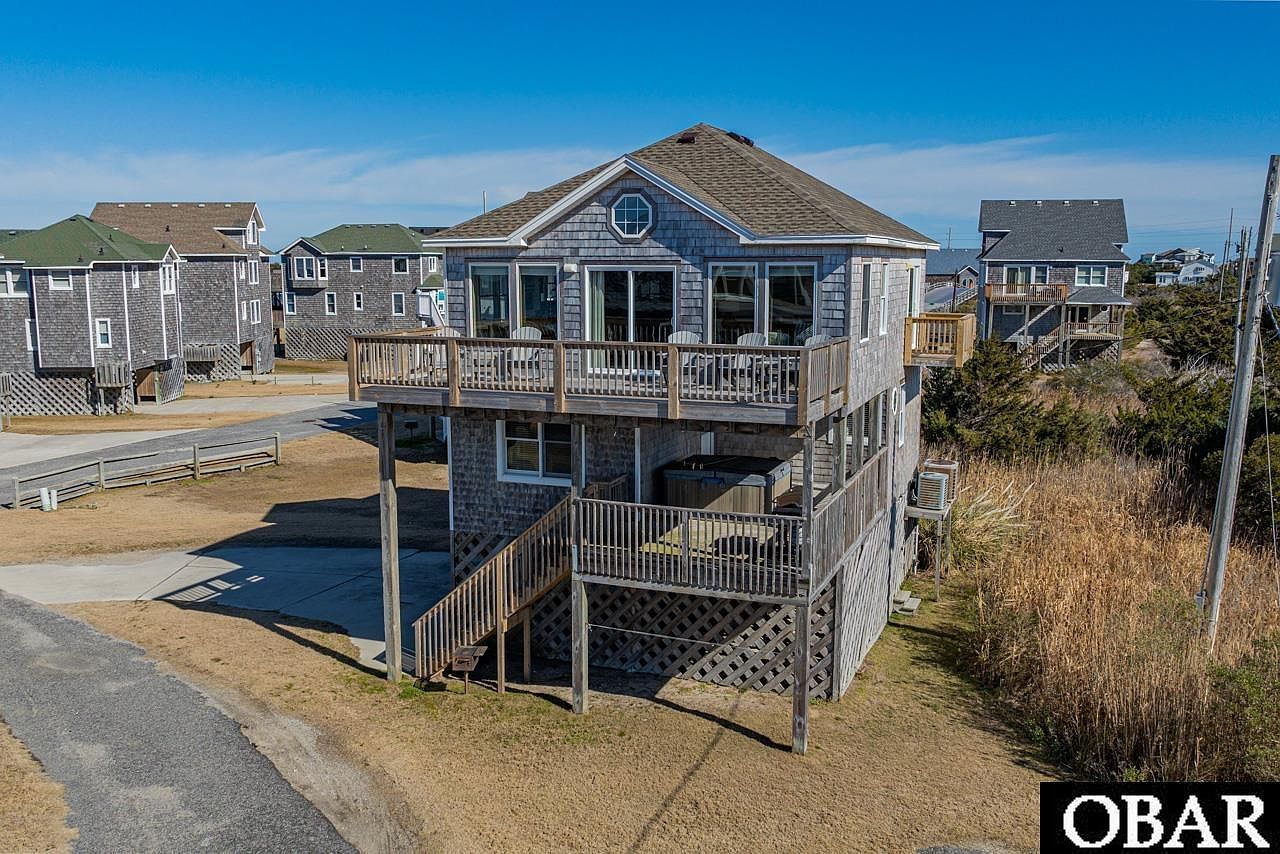 39203 Island Creek Dr UNIT 8-1 Avon, NC 27915 - Thumbnail 2