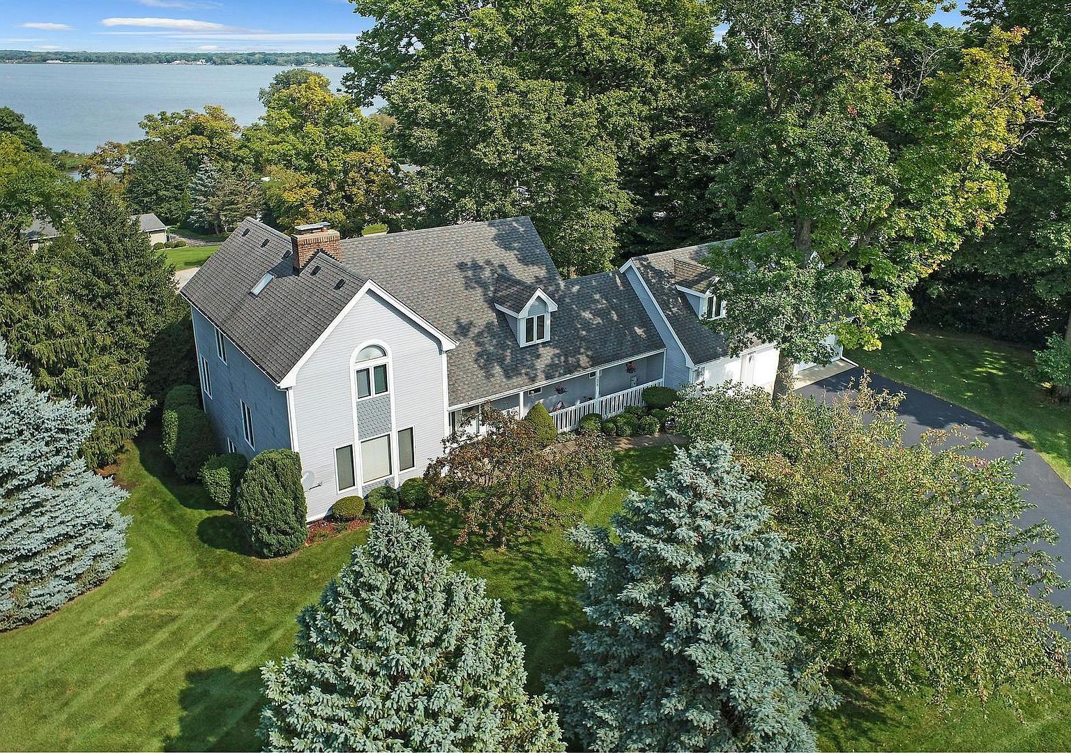 7215 Viscaya Dr Spring Grove, IL 60081 - Thumbnail 2