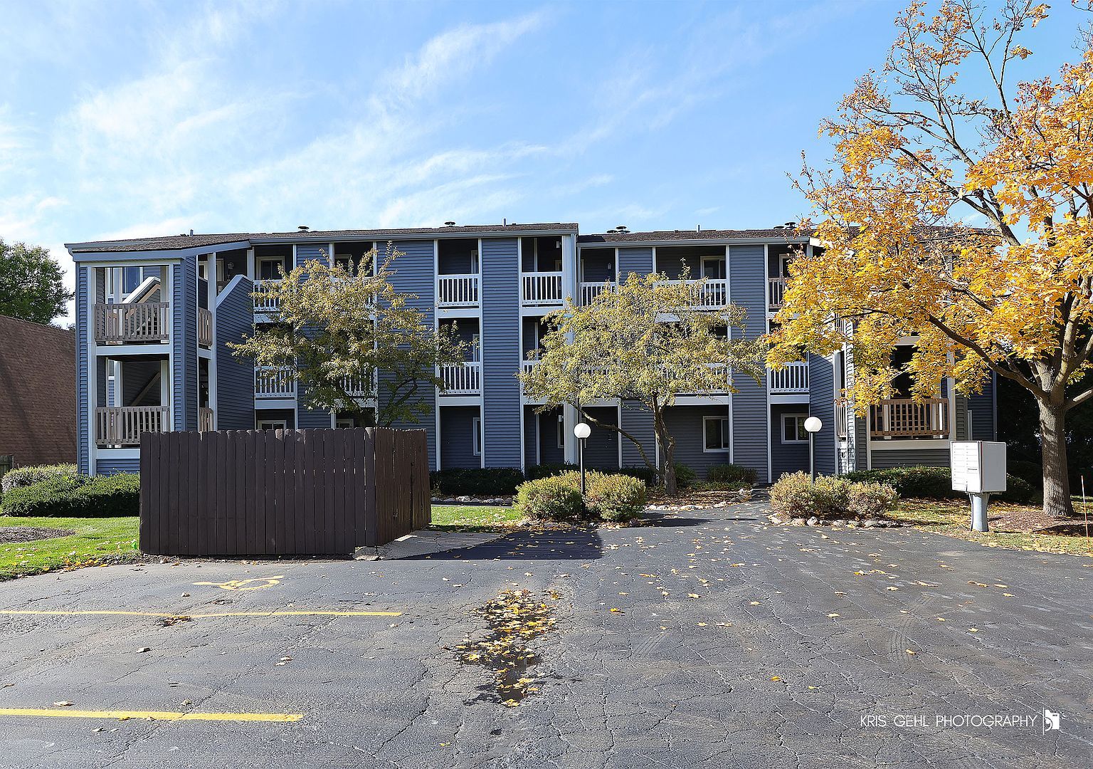 52 N Pistakee Lake Rd APT 8 Fox Lake, IL 60020 - Thumbnail 2