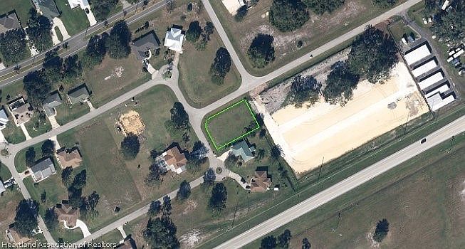 152 Friendly Cir Sebring, FL 33876  | Land/Lot