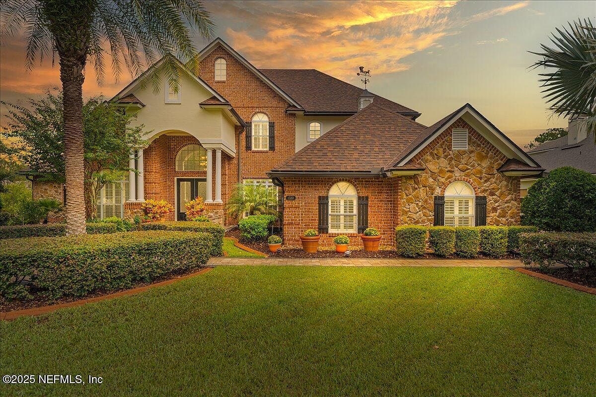 1320 Honeysuckle Dr Saint Johns, FL 32259 - Thumbnail 2