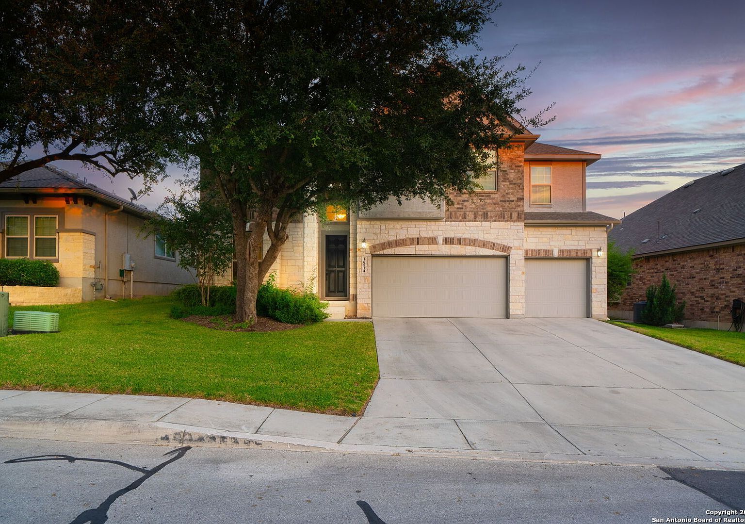 16514 Sierra Linda Helotes, TX 78023 - Thumbnail 2