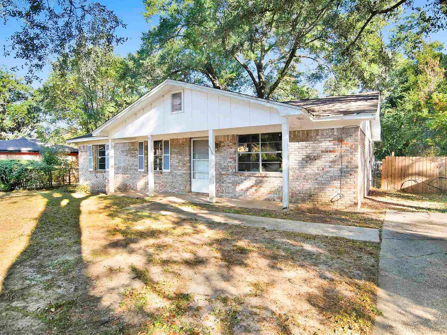 6250 Luther St Pensacola, FL 32503 - Thumbnail 2