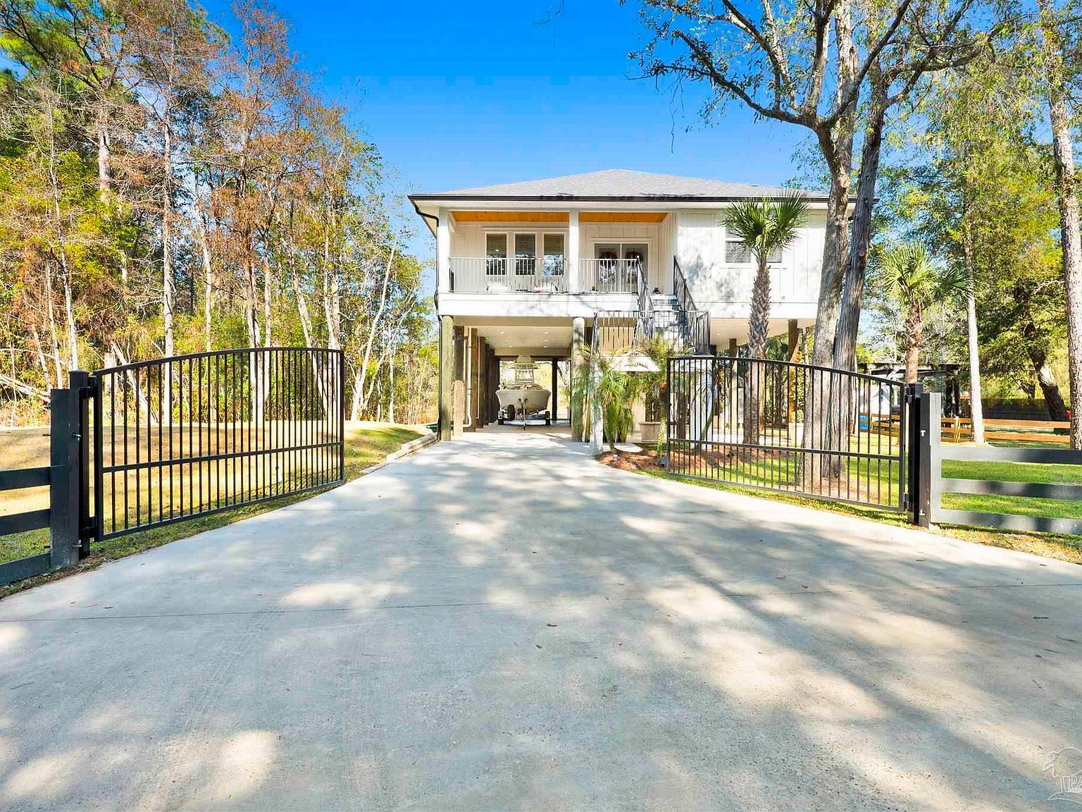 7746 River Rd Milton, FL 32583 - Thumbnail 2