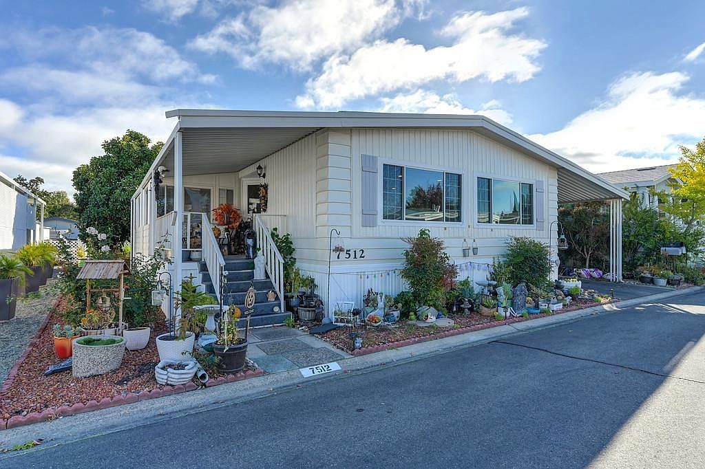 7512 Bufflehead Ln Citrus Heights, CA 95621 - Thumbnail 2