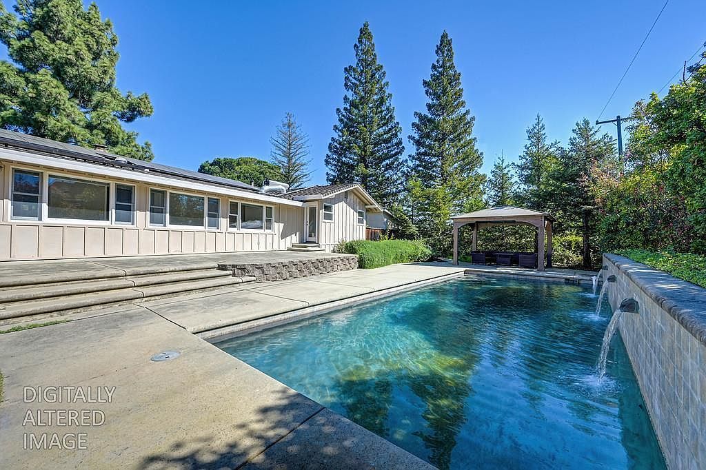 6730 Lakeview Dr Carmichael, CA 95608 - Thumbnail 2