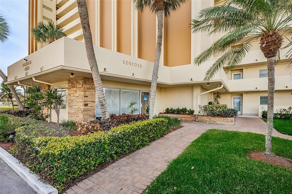 4525 Cove Cir APT 101 Saint Petersburg, FL 33708 - Thumbnail 2