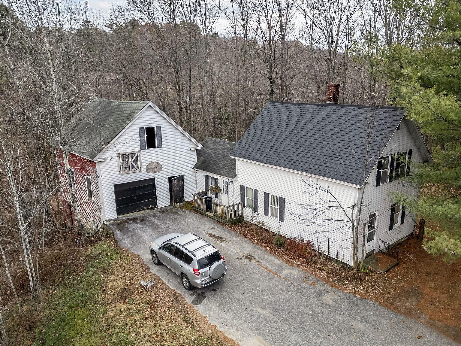 1139 Sabattus St Lewiston, ME 04240 - Thumbnail 2