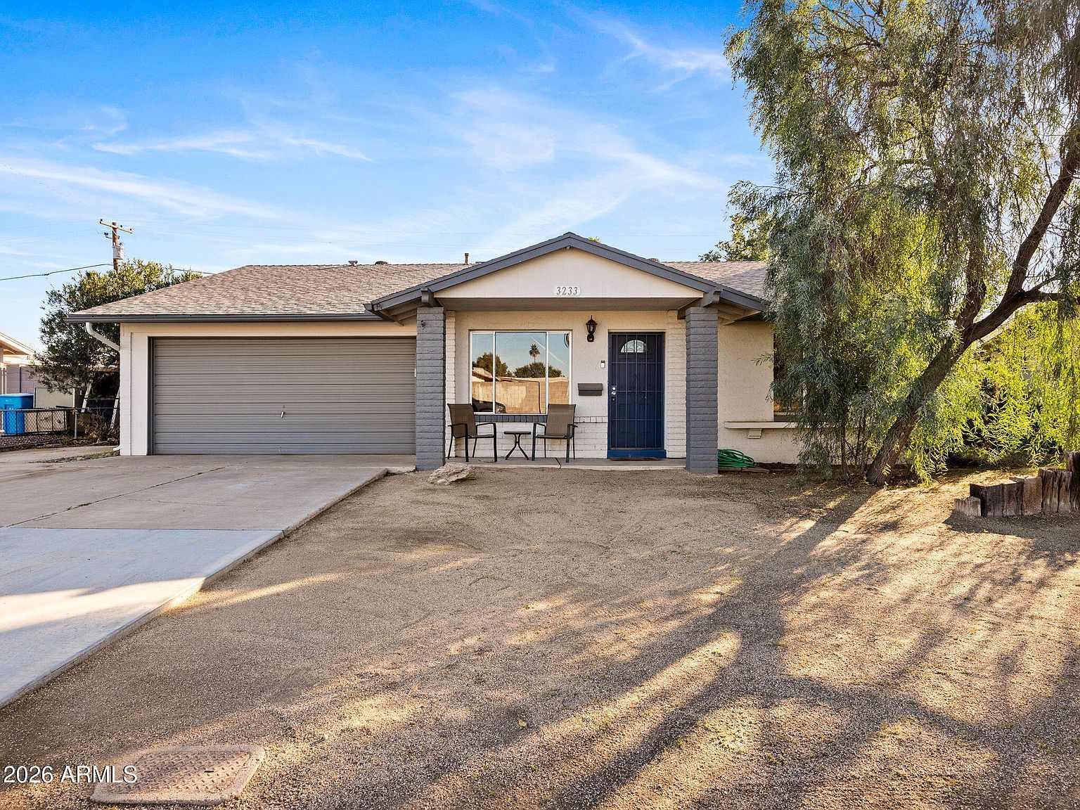 3233 W Mandalay Ln Phoenix, AZ 85053 - Thumbnail 2