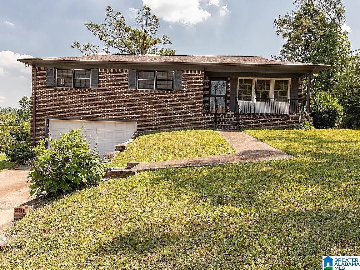 2270 Smithfield Ln N Birmingham, AL 35207 - Thumbnail 2