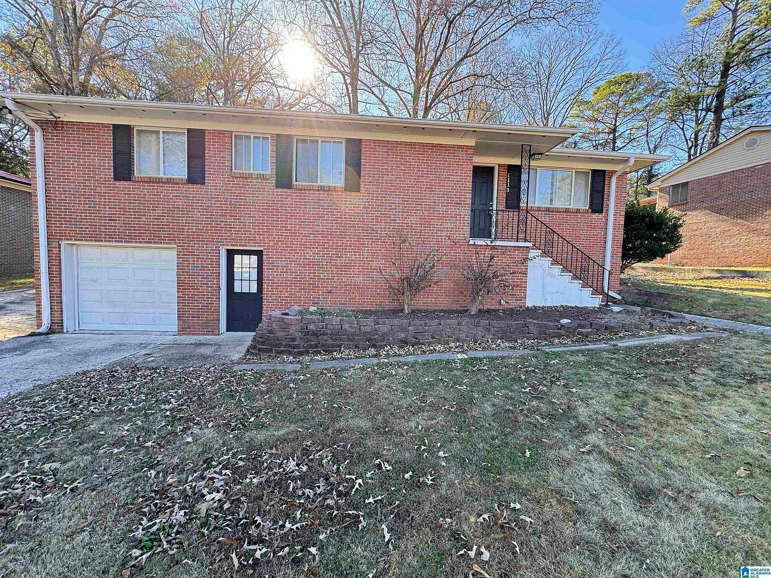 1113 Little John Ln Birmingham, AL 35235 - Thumbnail 2