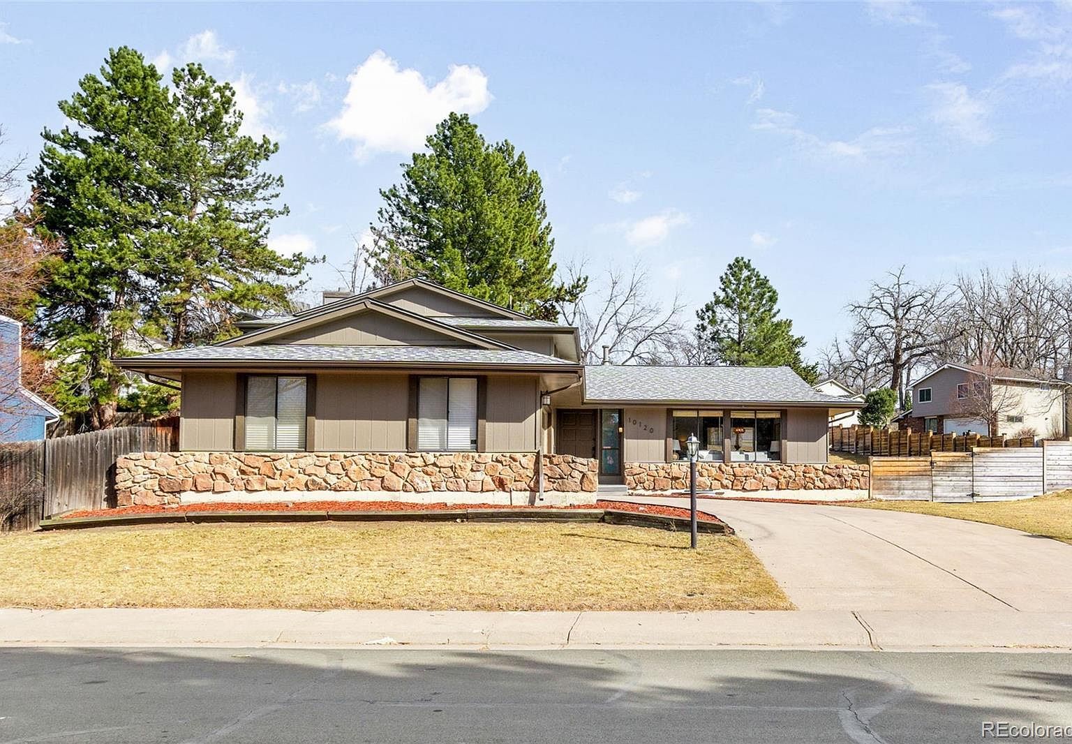 10120 Wolff Ct Westminster, CO 80031 - Thumbnail 2