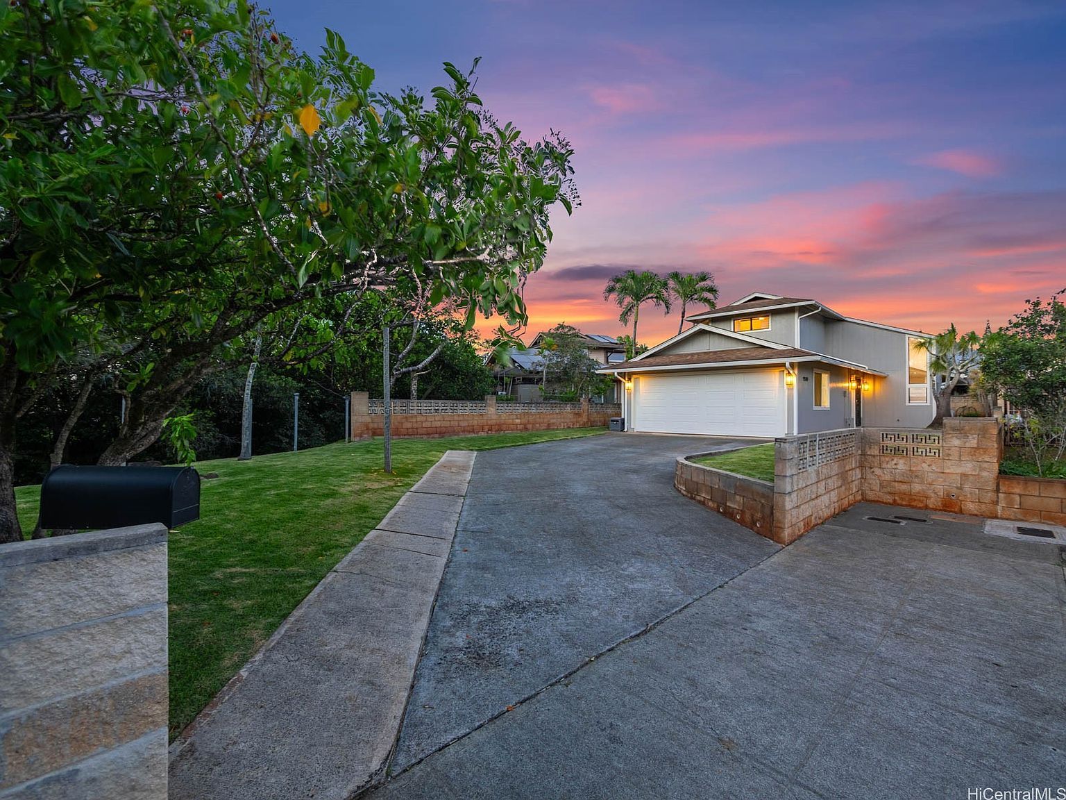 95-197 Lelewalo St Mililani, HI 96789 - Thumbnail 2