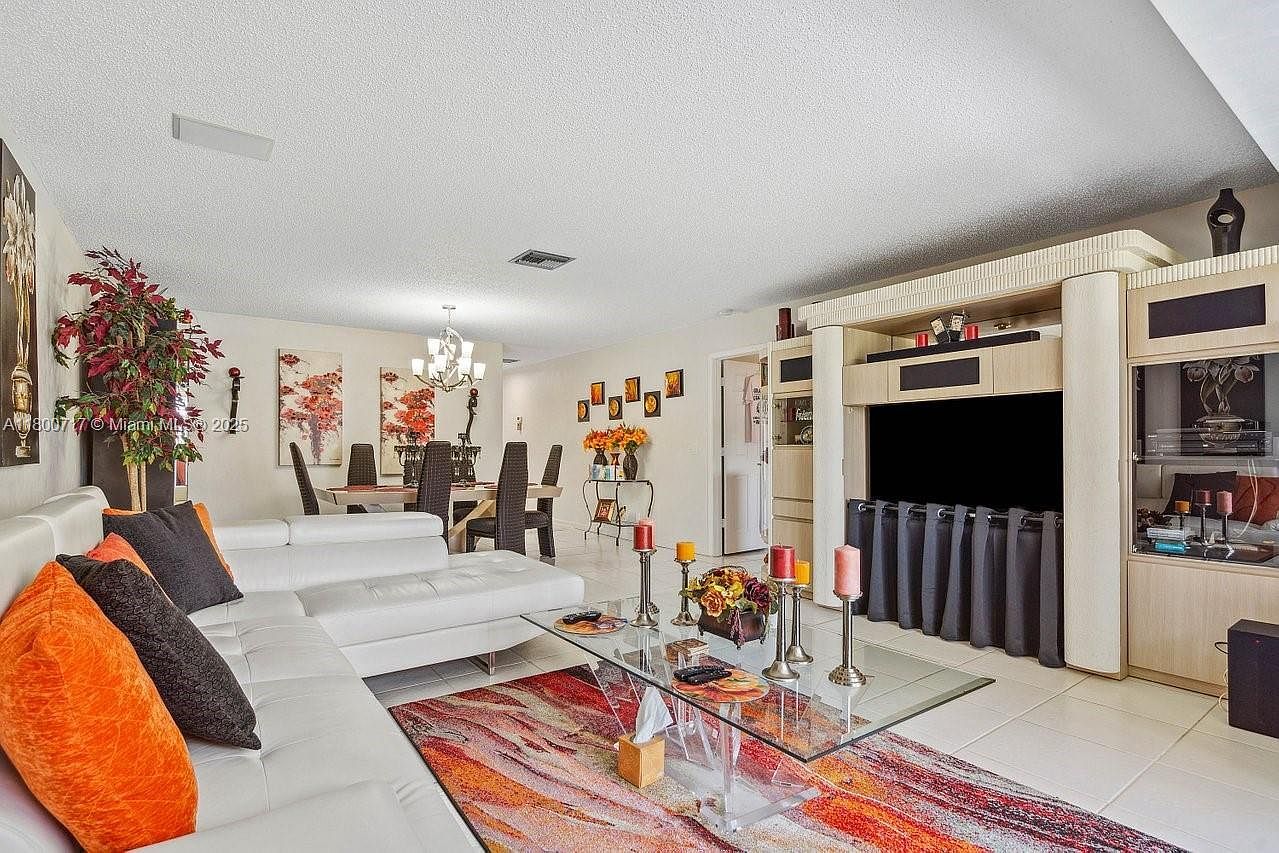 1621 NW 20th Ave APT 203 Delray Beach, FL 33445 - Thumbnail 2