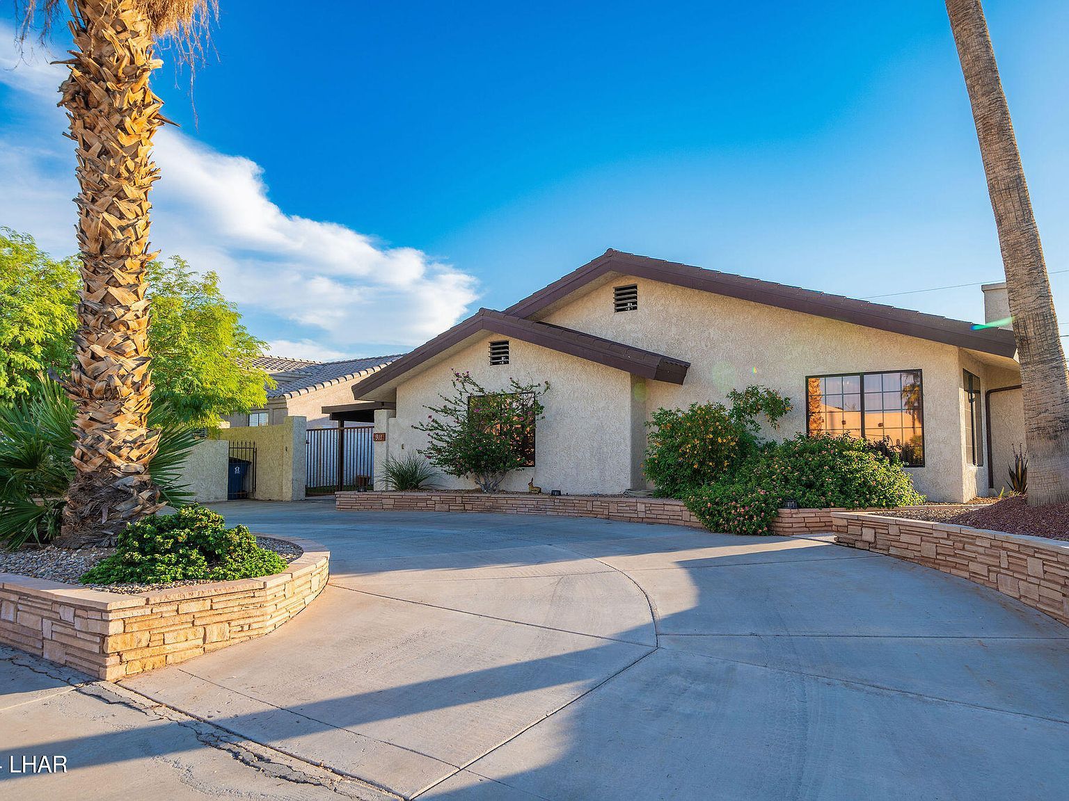 911 Revere Dr Lake Havasu City, AZ 86406  | Single Family