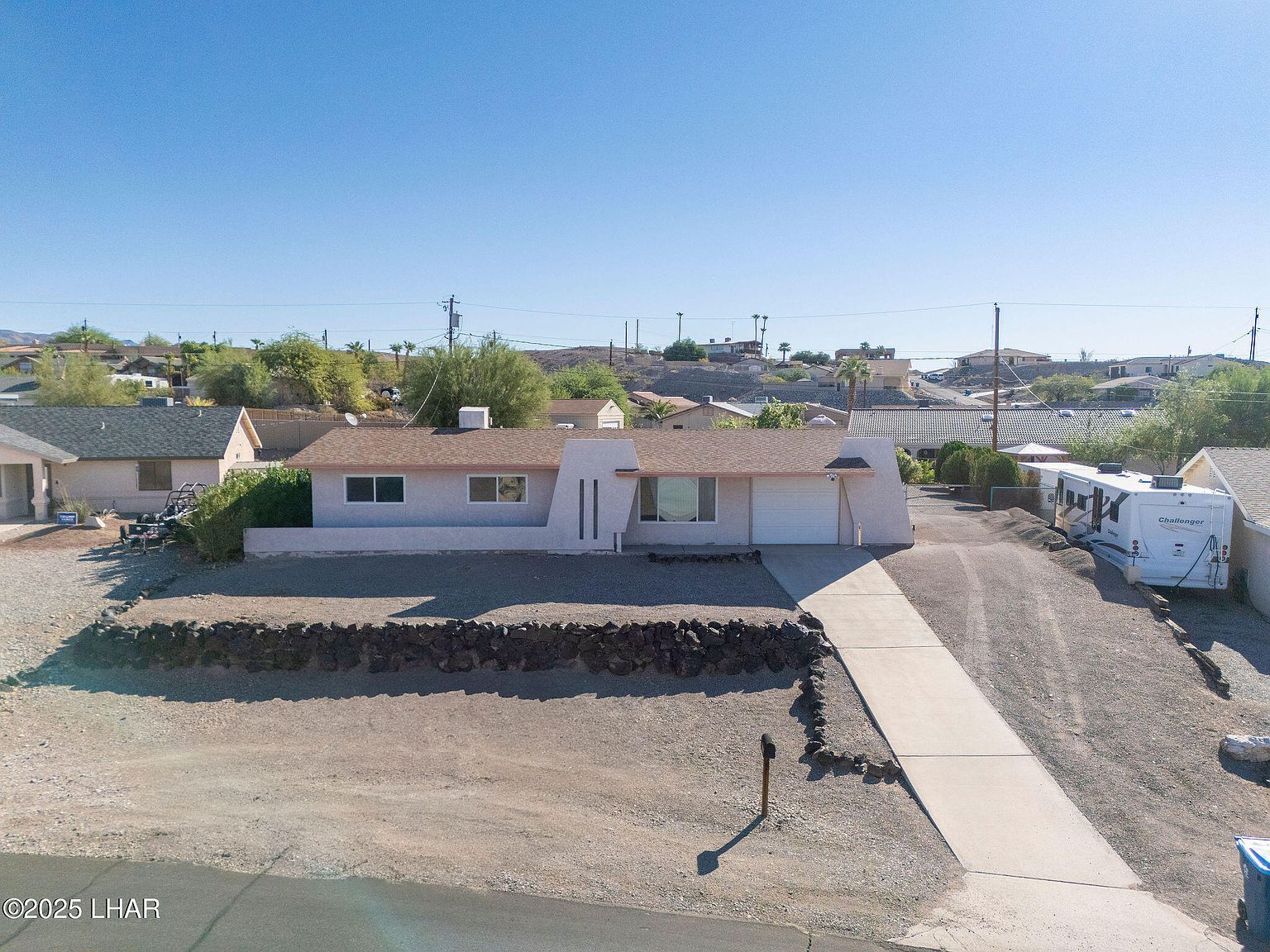4070 Highlander Ave Lake Havasu City, AZ 86406 - Thumbnail 2