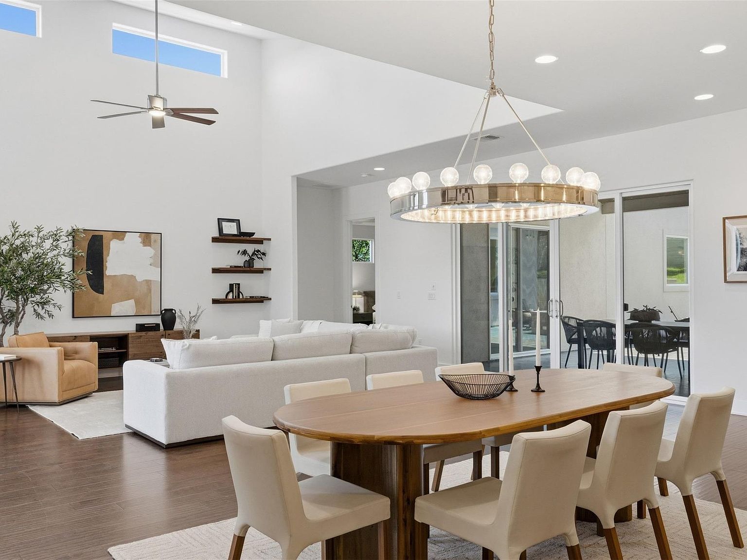 2704 Oak Park Dr Austin, TX 78704, 78704