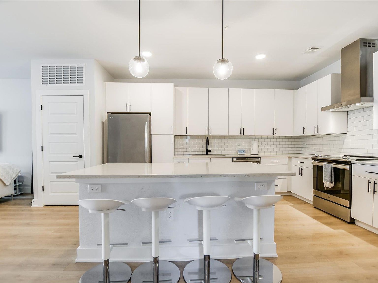 3101 Govalle Ave #209 Austin, TX 78702, 78702