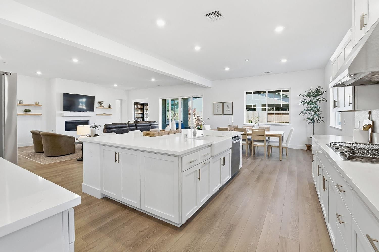 1756 Red Lake Way Lincoln, CA 95648 | Single Family