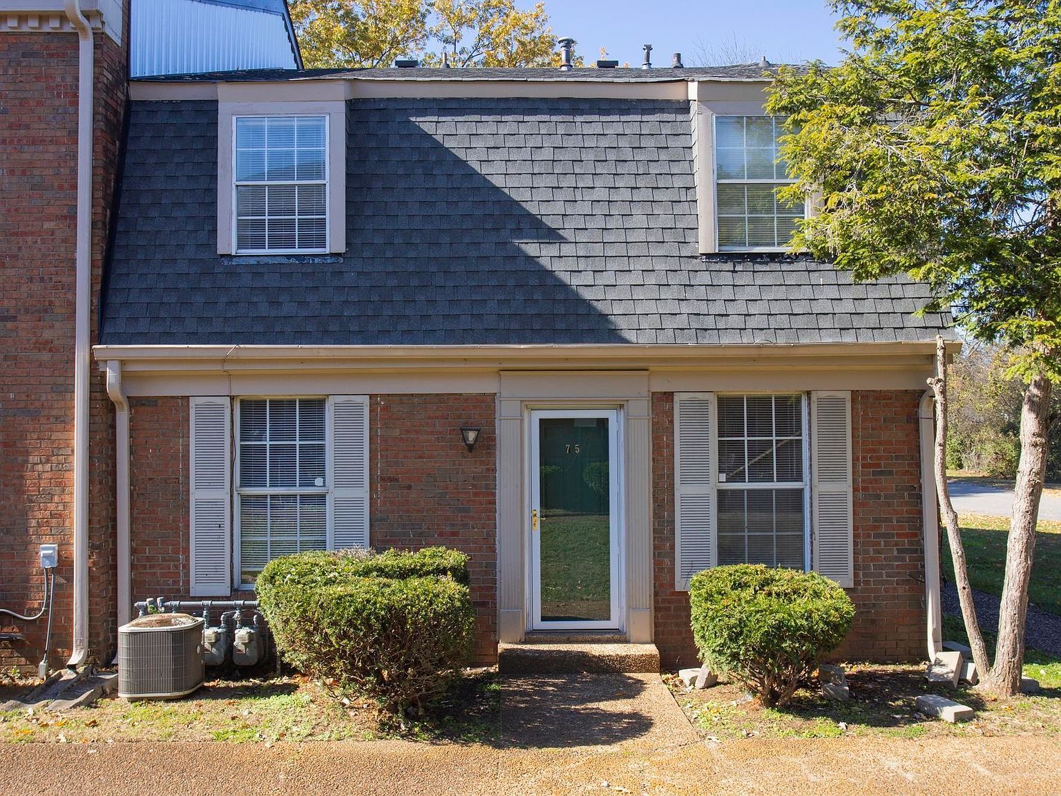 323 Forest Park Rd Madison, TN 37115 - Thumbnail 2