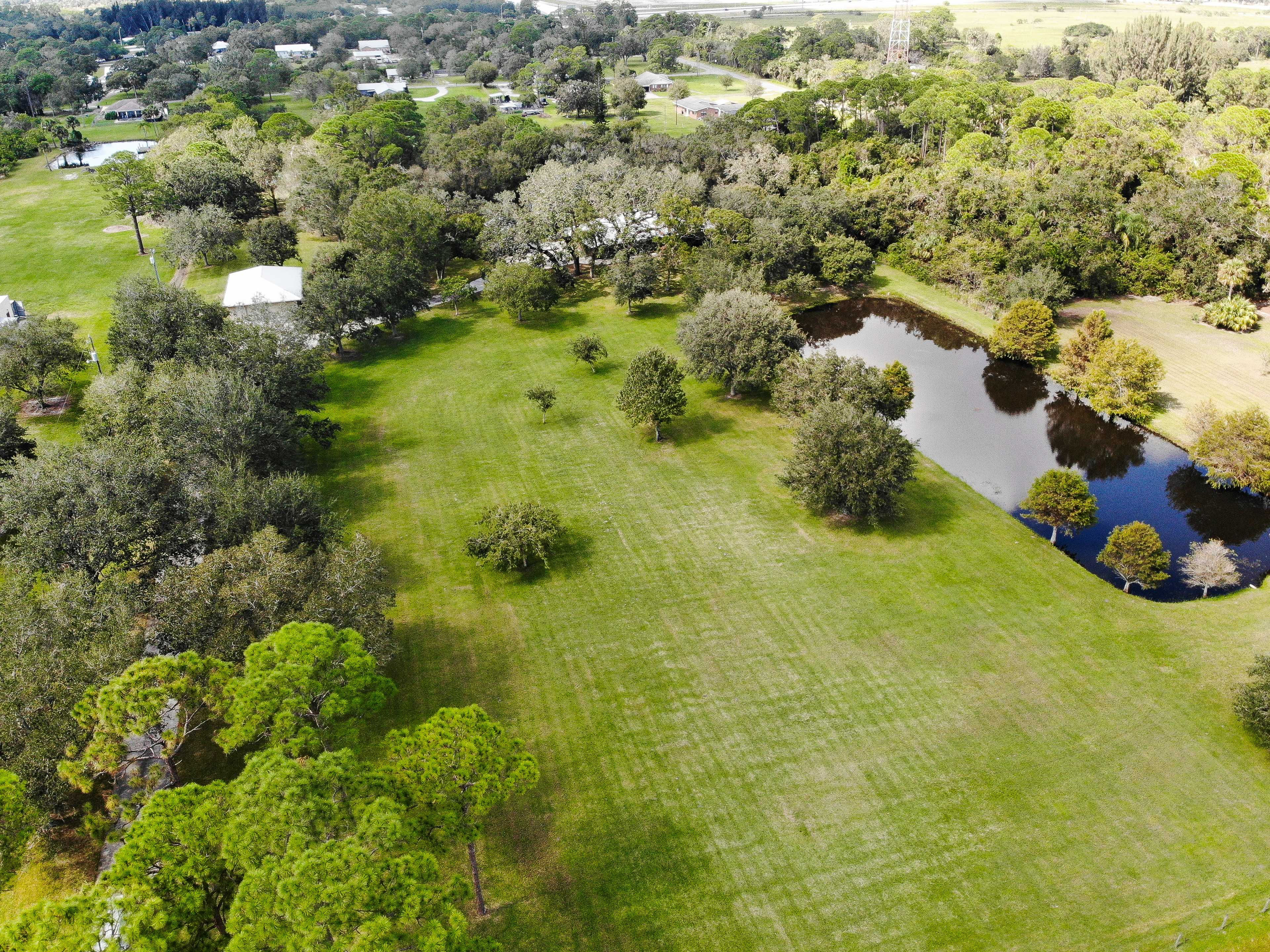 1155 South Jenkins Road, Fort Pierce, FL, USA, 34947 - Thumbnail 3