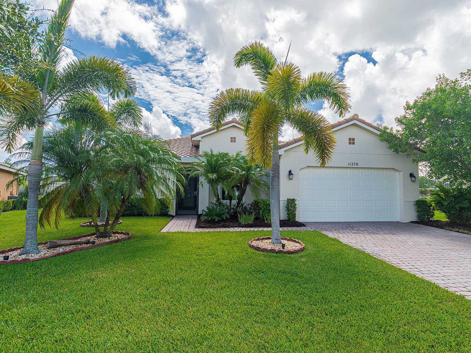 11270 SW Apple Blossom Trl Port Saint Lucie, FL 34987 - Thumbnail 2